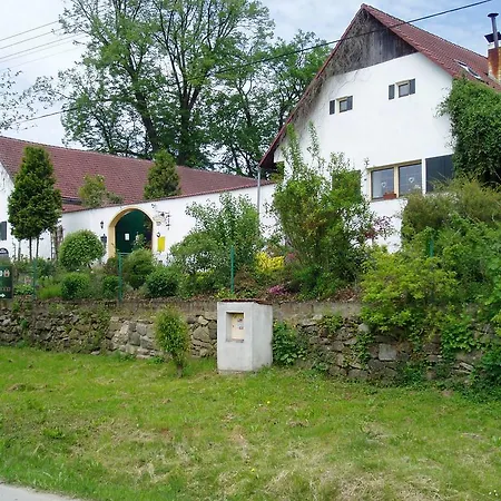 Penzion-statek U Pejska A Kocicky