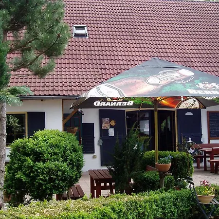Penzion-statek U Pejska A Kocicky Affittacamere Jindřichŭv Hradec